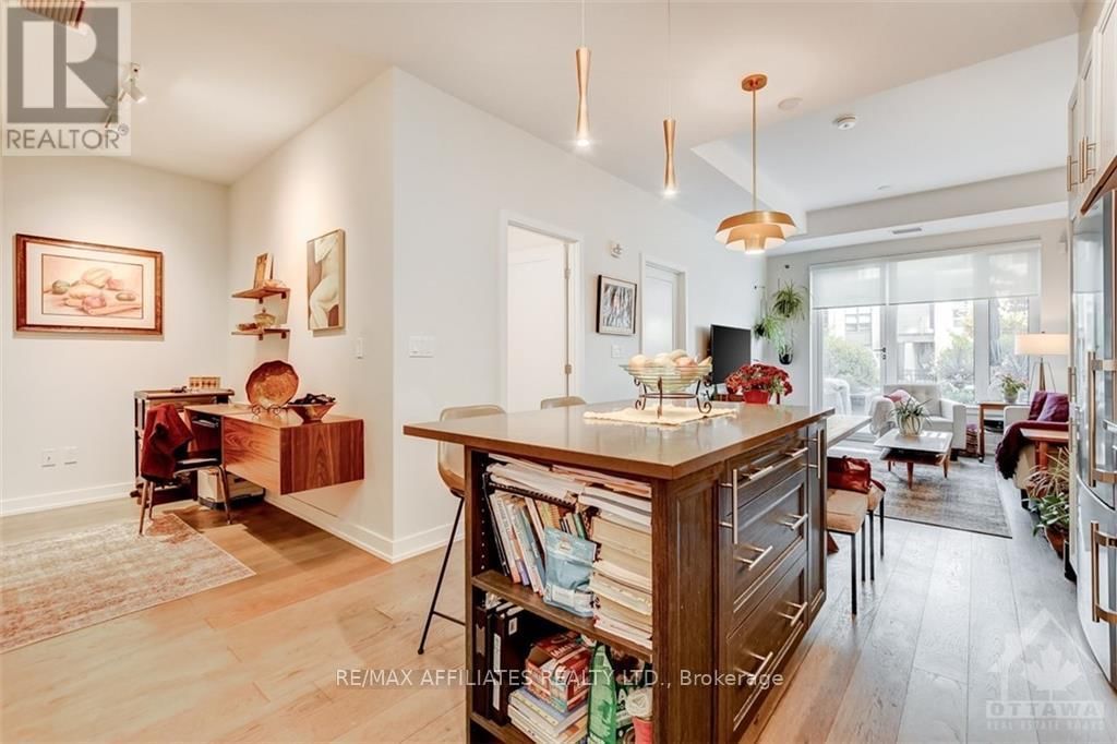 107 - 530 DE MAZENOD AVENUE Image 8