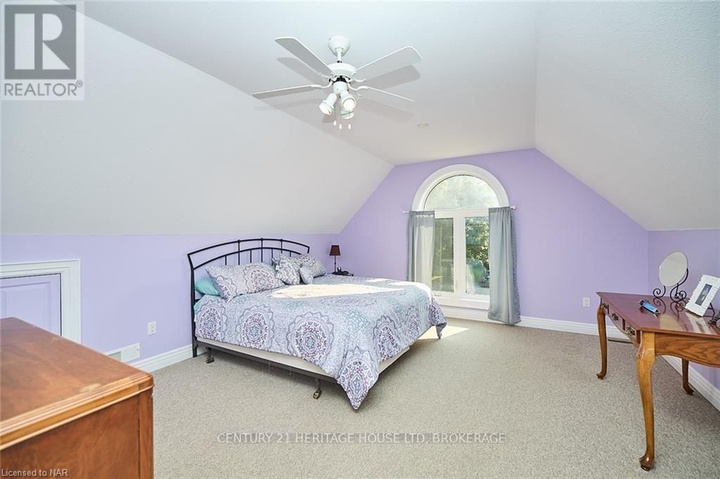 14 BROOKFIELD COURT Image 30