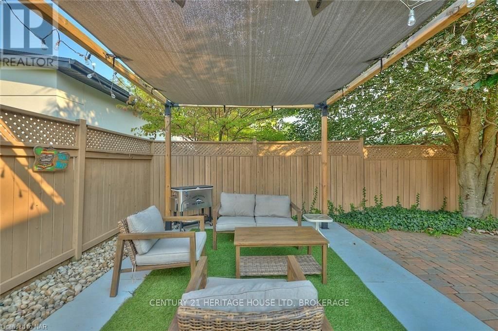 14 BROOKFIELD COURT Image 6