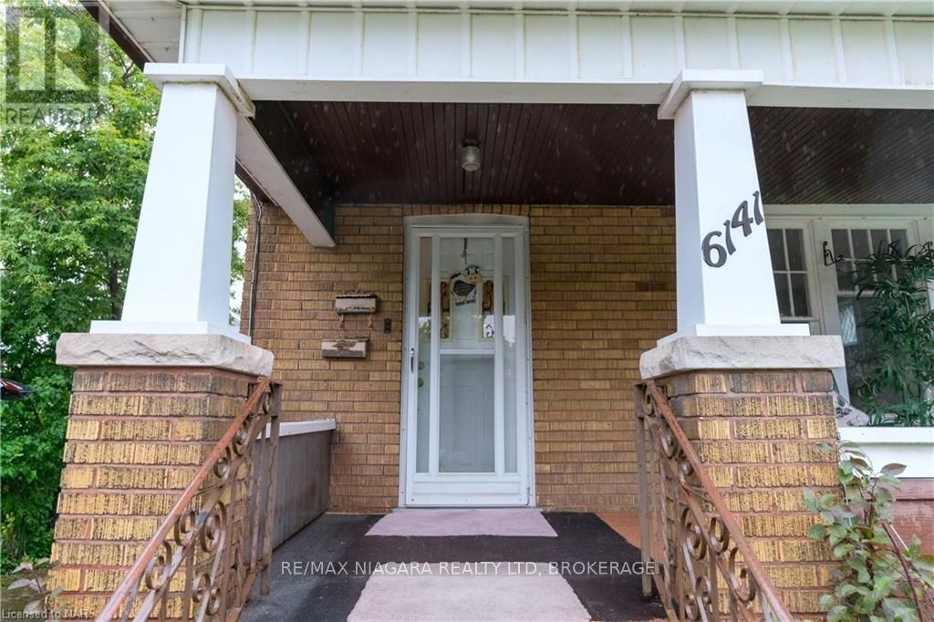 6141 MAIN STREET Image 9