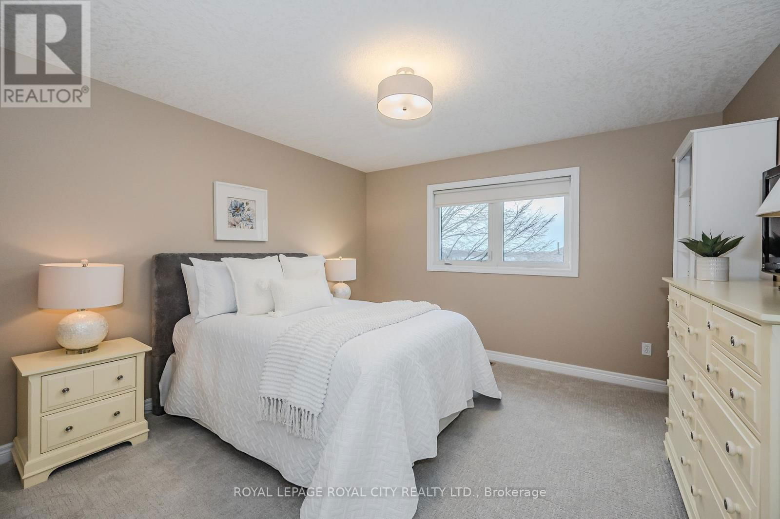 21 - 254 SUMMERFIELD DRIVE Image 24