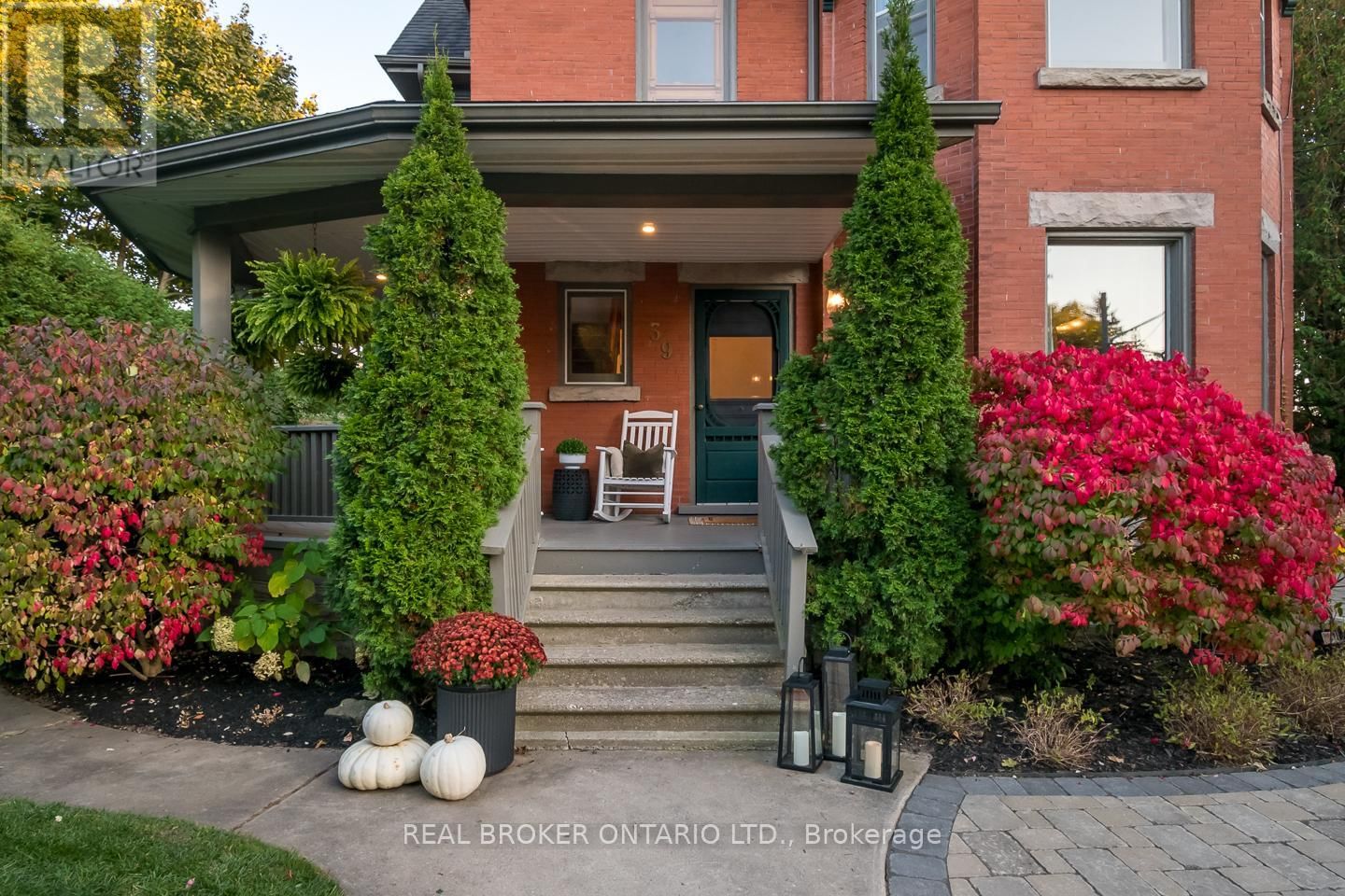 39 HENDERSON STREET Image 38