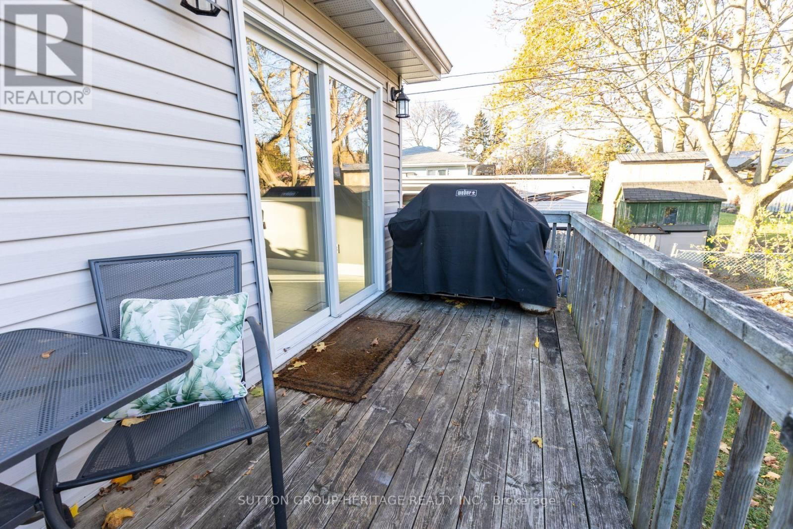 46B COVERDALE AVENUE Image 37