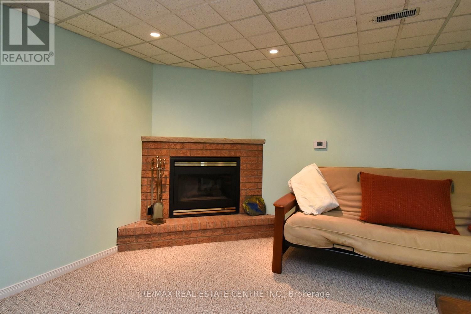 39 TWENTY PLACE BOULEVARD Image 20