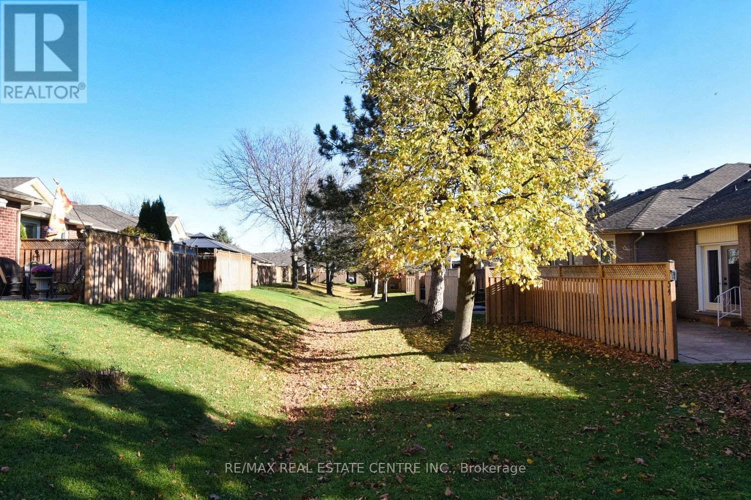 39 TWENTY PLACE BOULEVARD Image 28