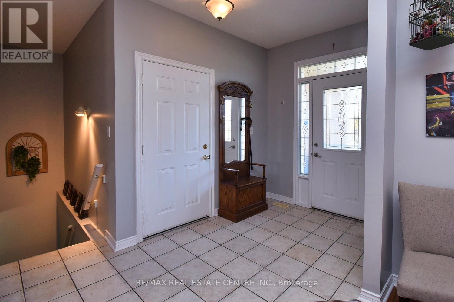 39 TWENTY PLACE BOULEVARD Image 3