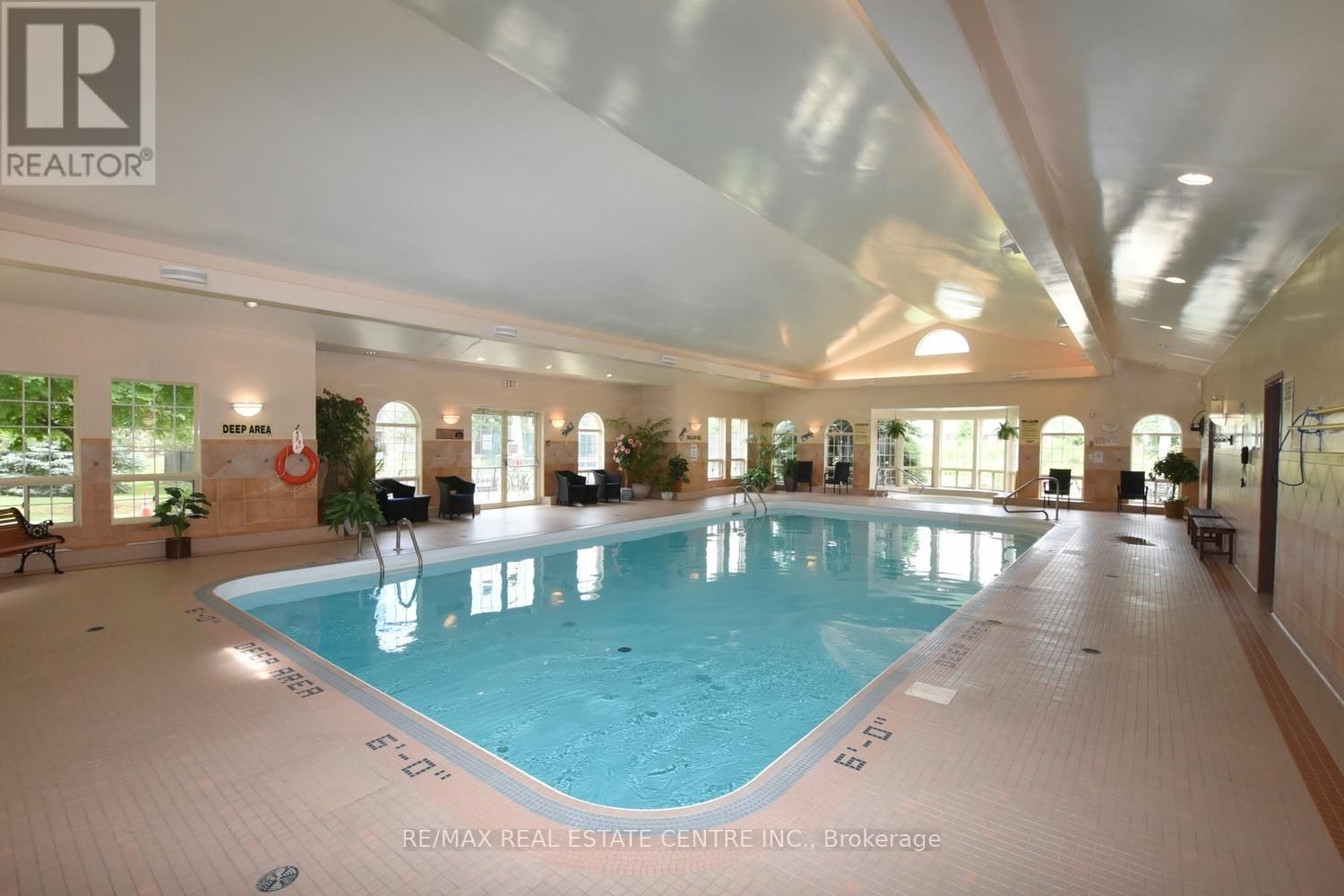 39 TWENTY PLACE BOULEVARD Image 39