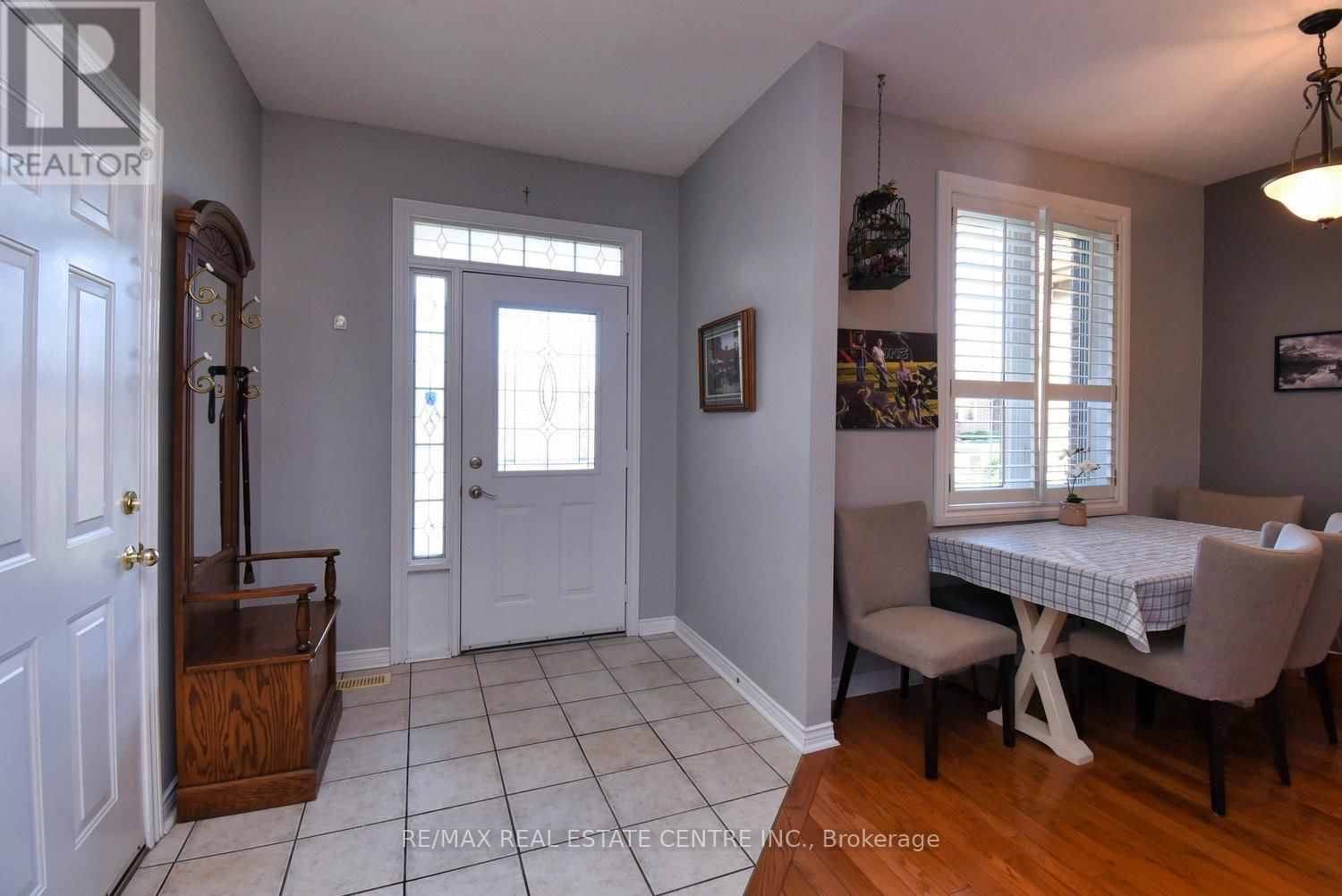 39 TWENTY PLACE BOULEVARD Image 4