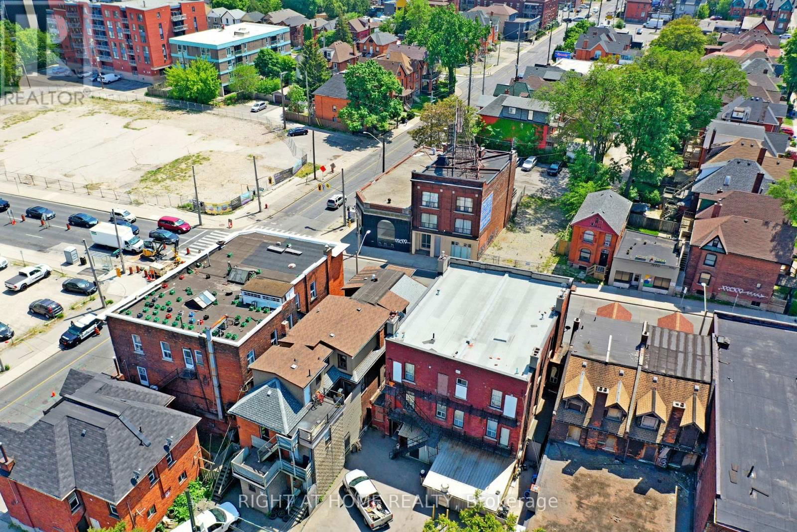 663 KING STREET EAST Image 12