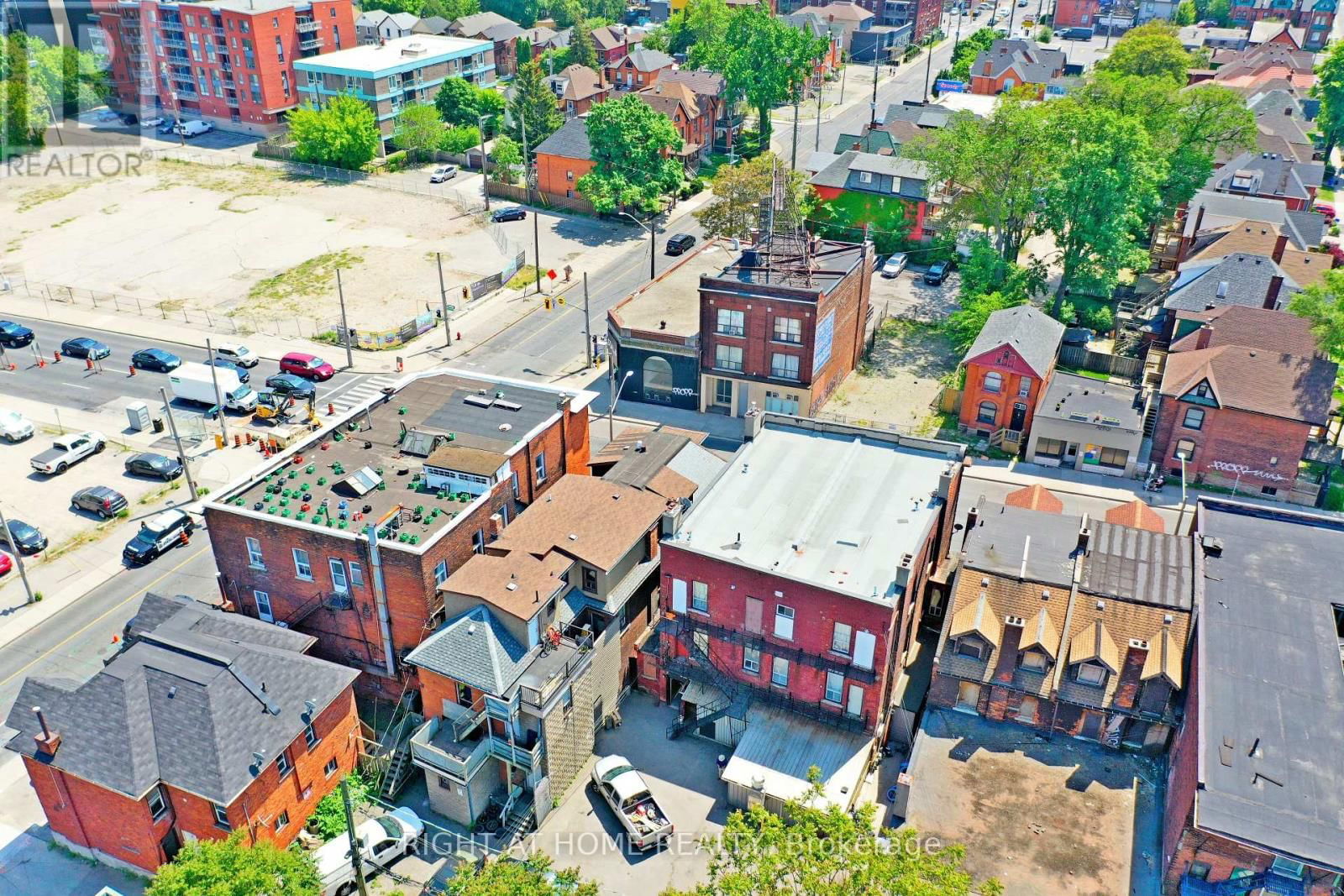 663 KING STREET EAST Image 14