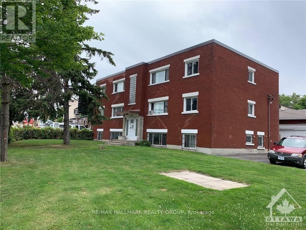 3 - 1064 MERIVALE ROAD Image 1