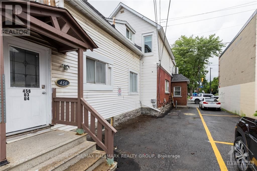 3 - 456 BRONSON AVENUE Image 2