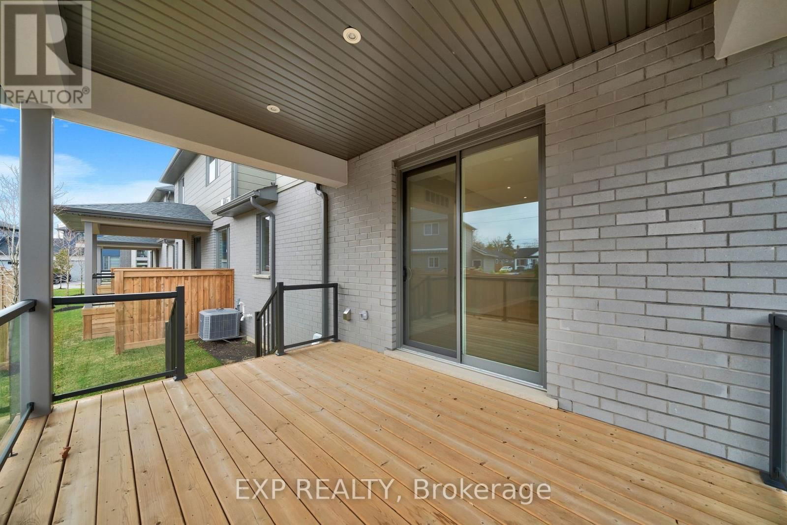 8 - 24 GRAPEVIEW DRIVE Image 39