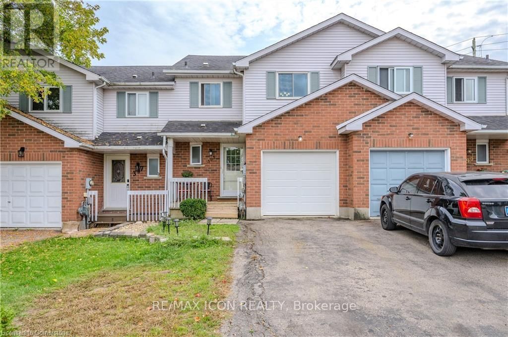 395 DOWNSVIEW PLACE Image 1