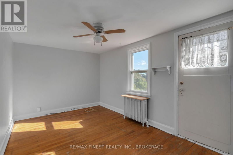 Tertiary Property View