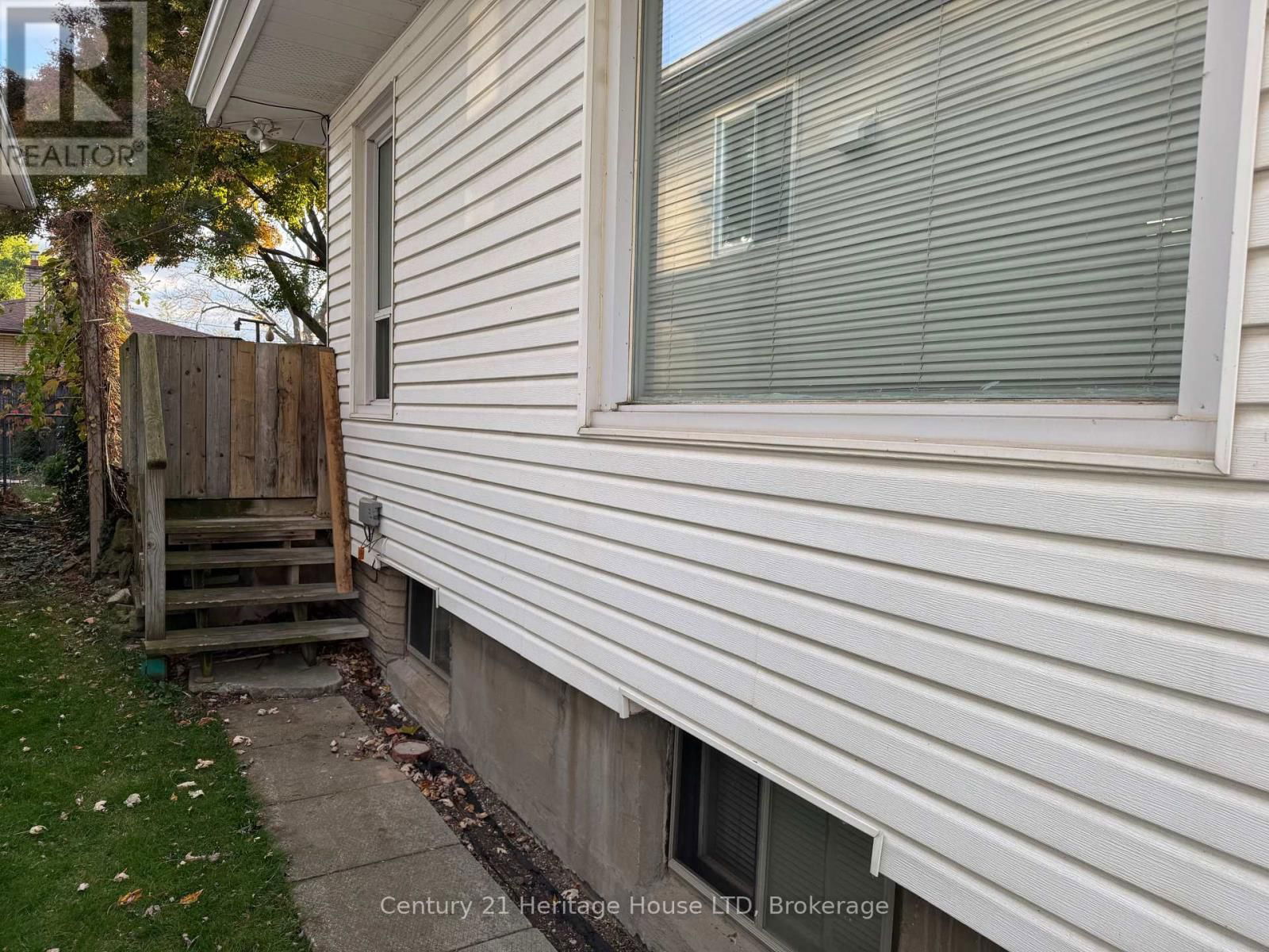 34 DURHAM DRIVE Image 18