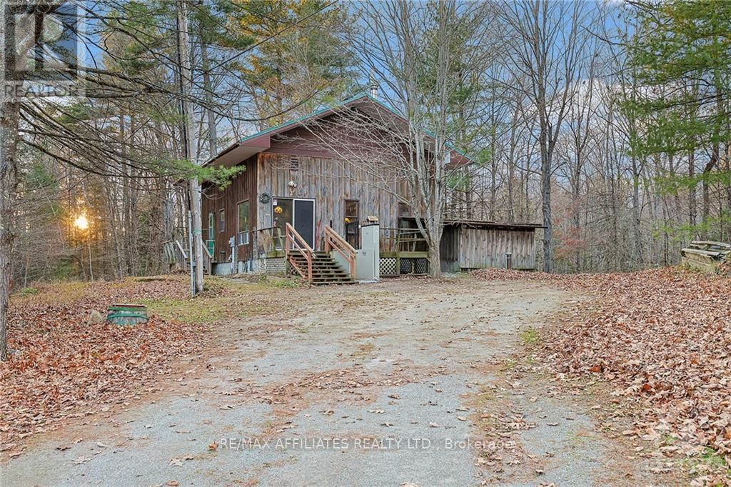 593 SUGARBUSH WAY Image 24