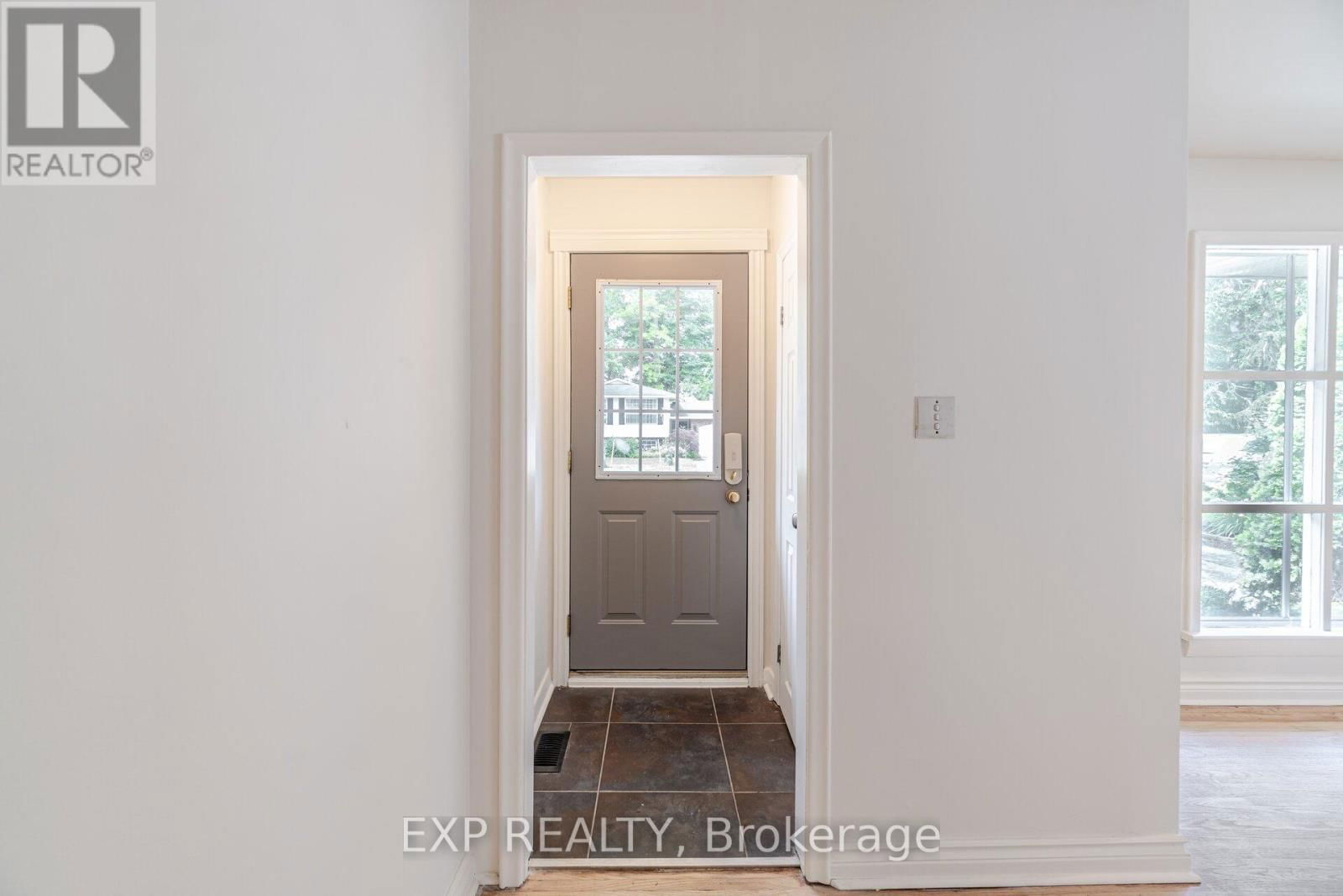 31 SHAKESPEARE AVENUE Image 5