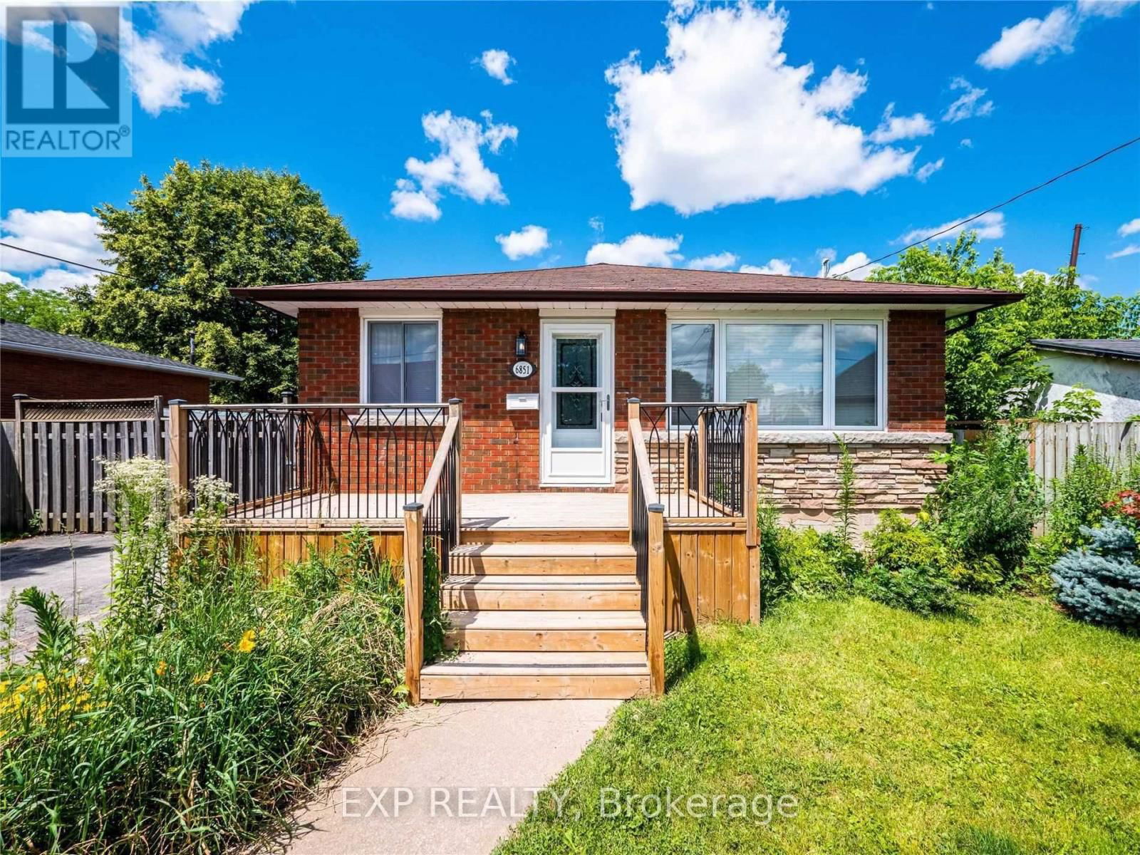 6851 WARDEN AVENUE Image 1