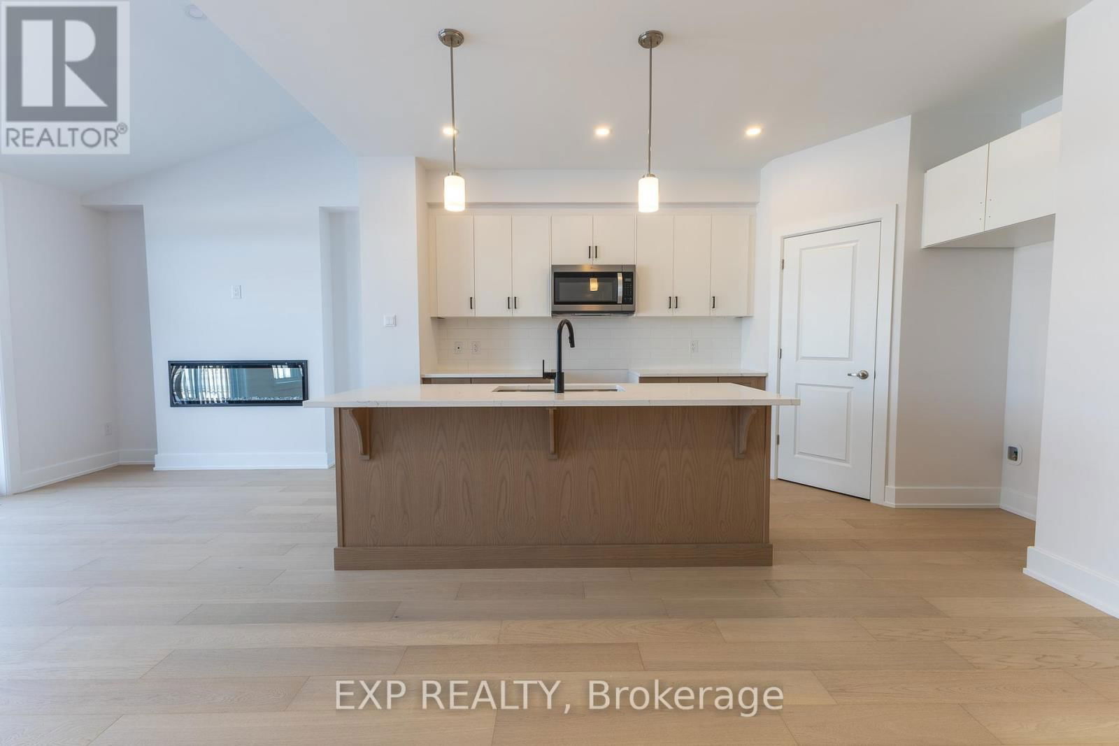 175 CRAIG DUNCAN TERRACE Image 7