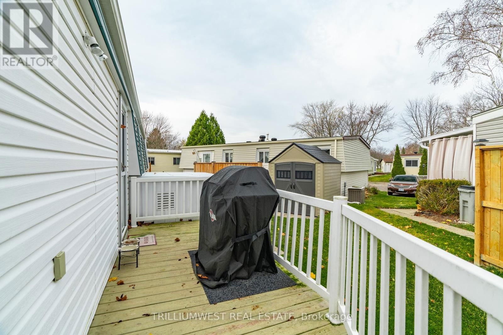 157 MISSISSAUGA PLACE Image 30