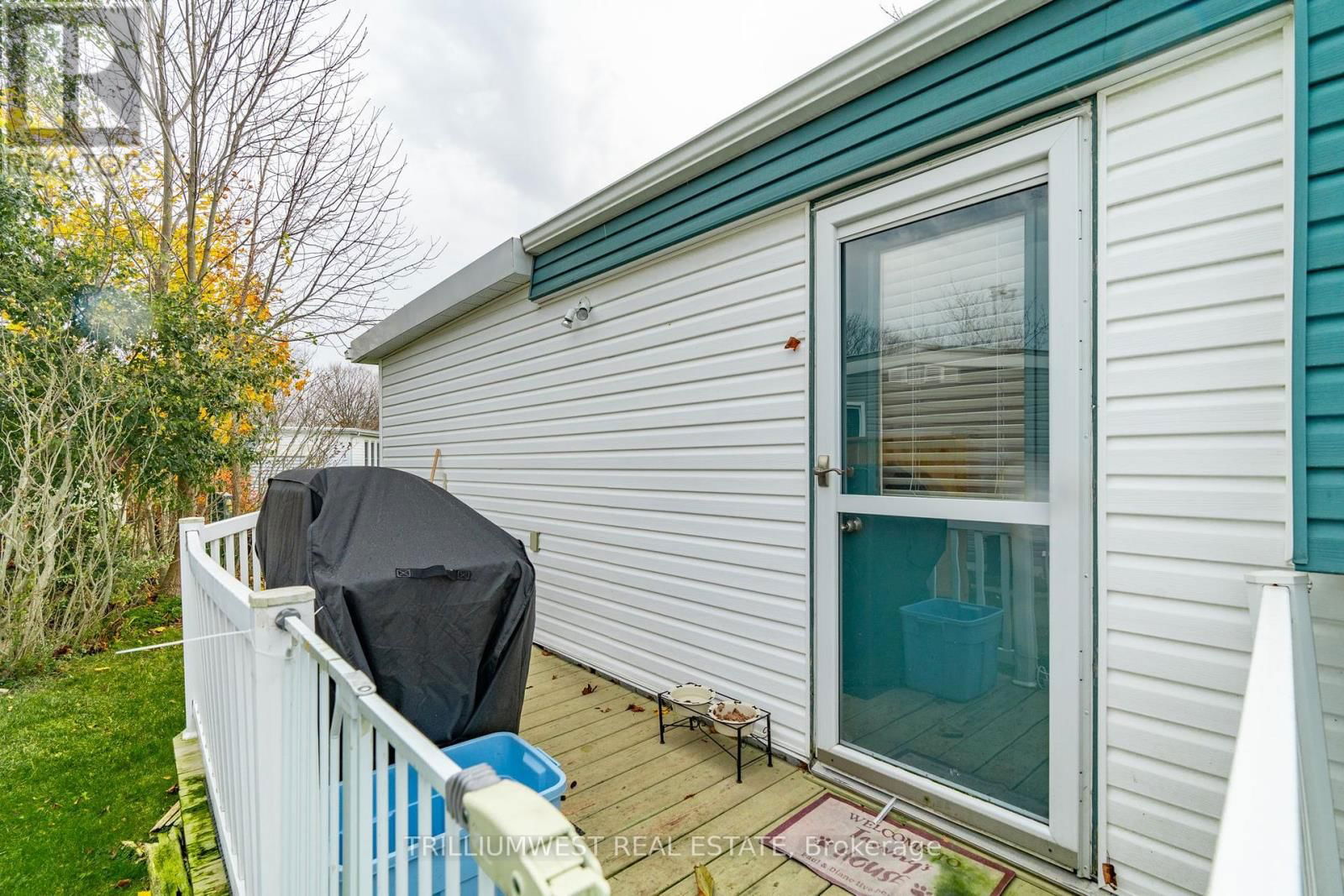 157 MISSISSAUGA PLACE Image 34