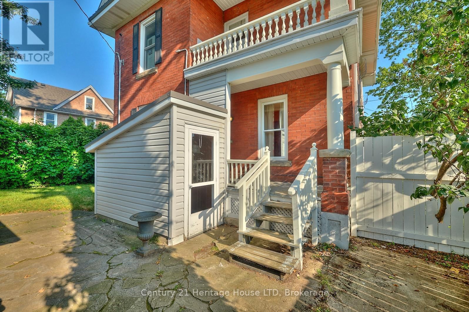 83 MAPLE AVENUE Image 3