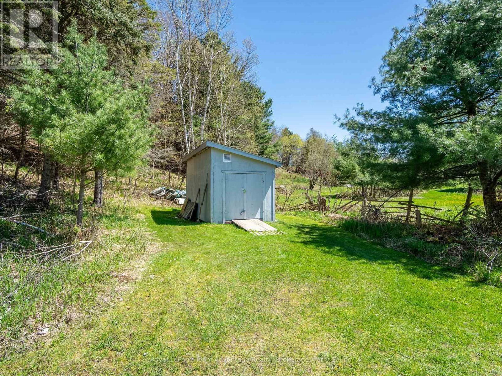 27 BURNSIDE BRIDGE ROAD Image 6