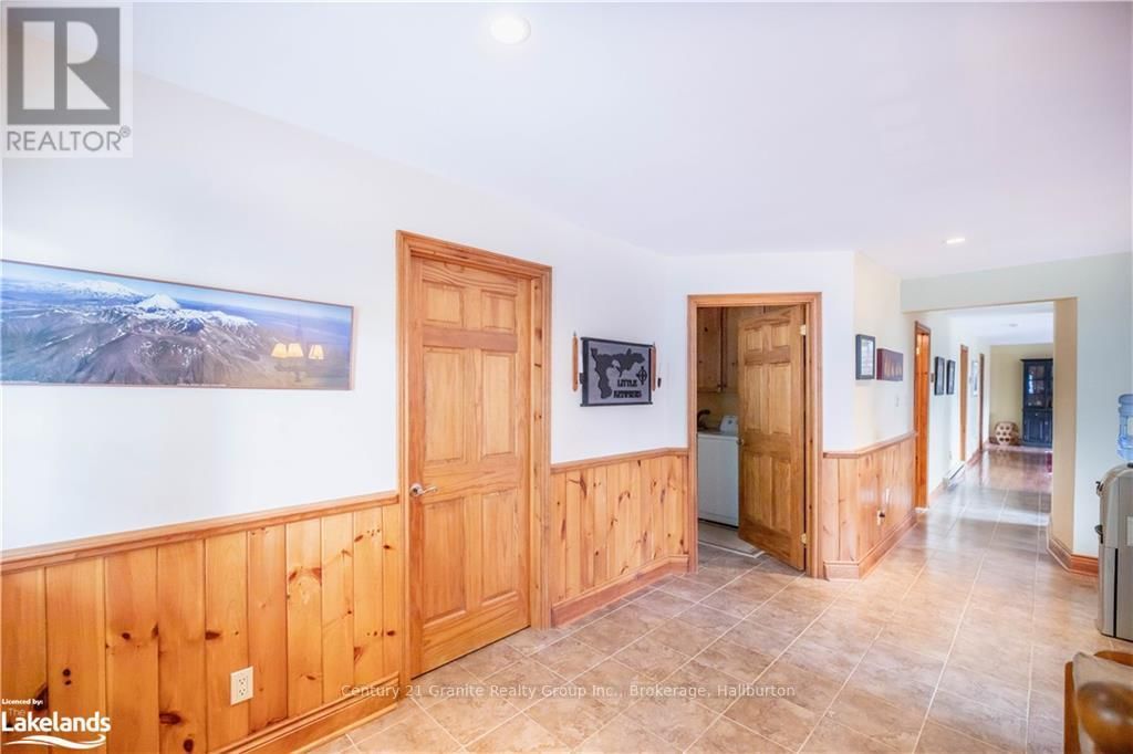 1016 PEGG DRIVE Image 6