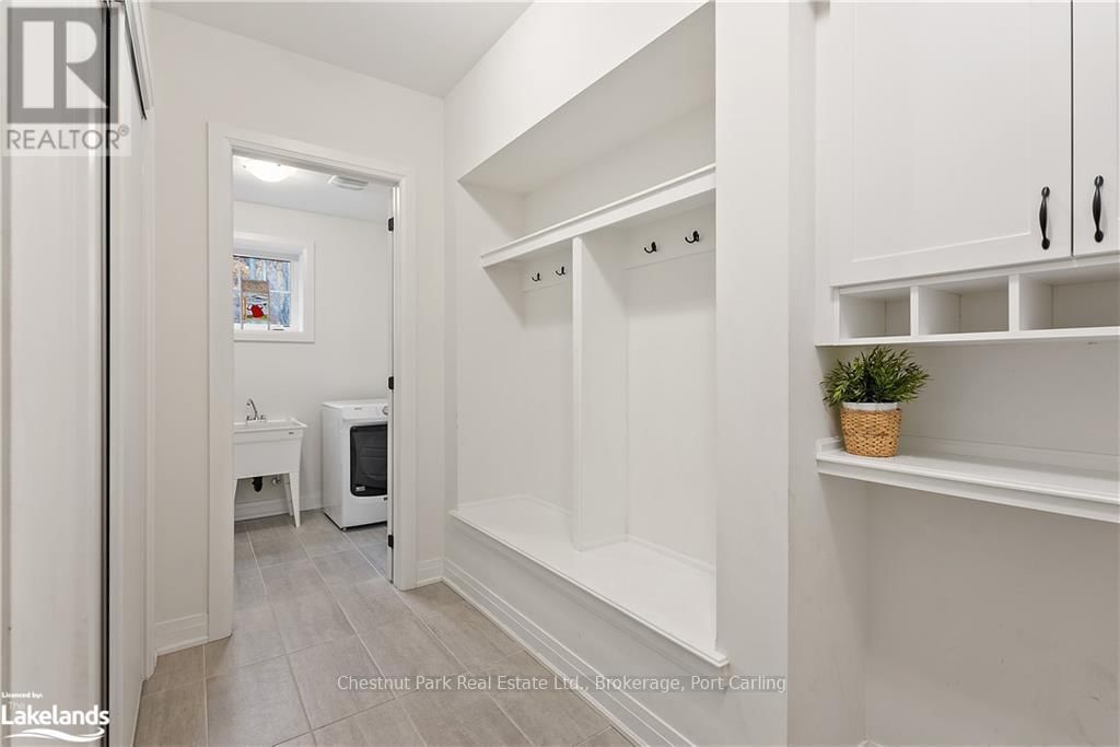 79 CHAMBERY STREET Image 13