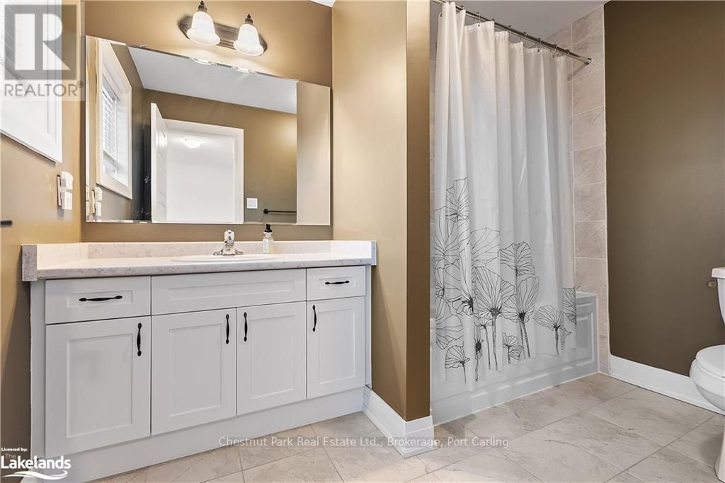 79 CHAMBERY STREET Image 19