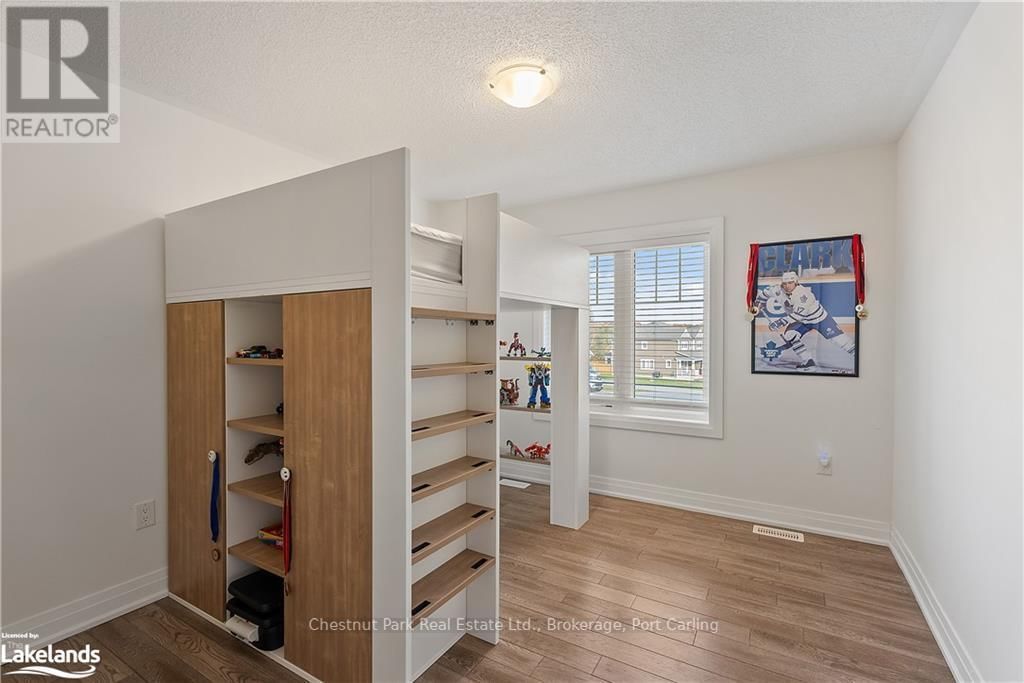 79 CHAMBERY STREET Image 20