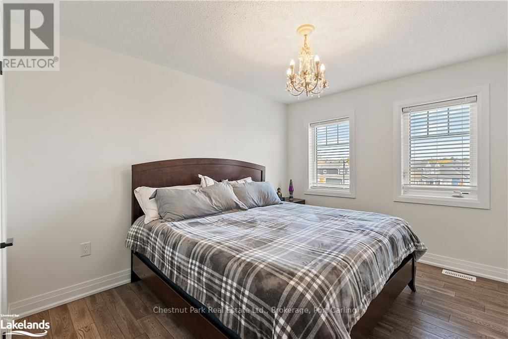 79 CHAMBERY STREET Image 22