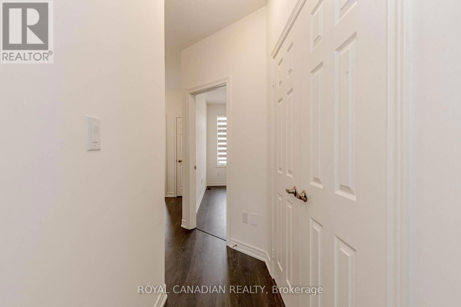 20 SILVER MEADOW GARDENS Image 30