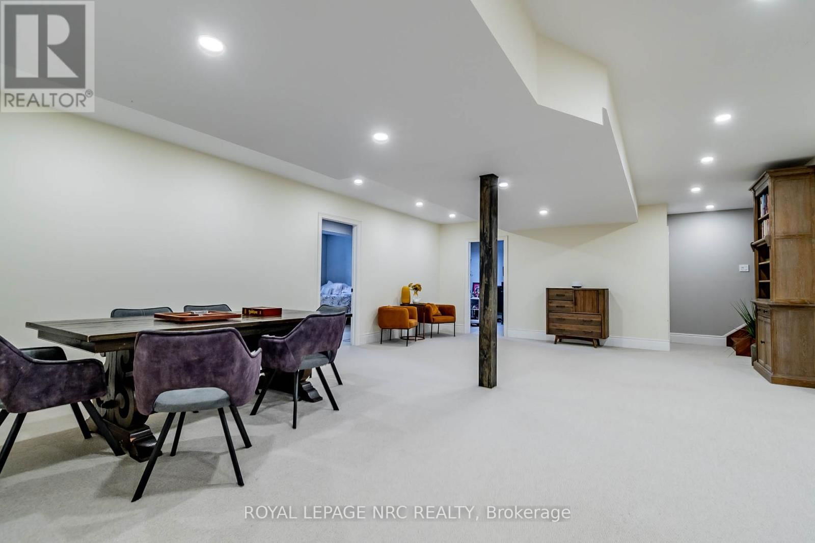 856 LORRAINE ROAD Image 27