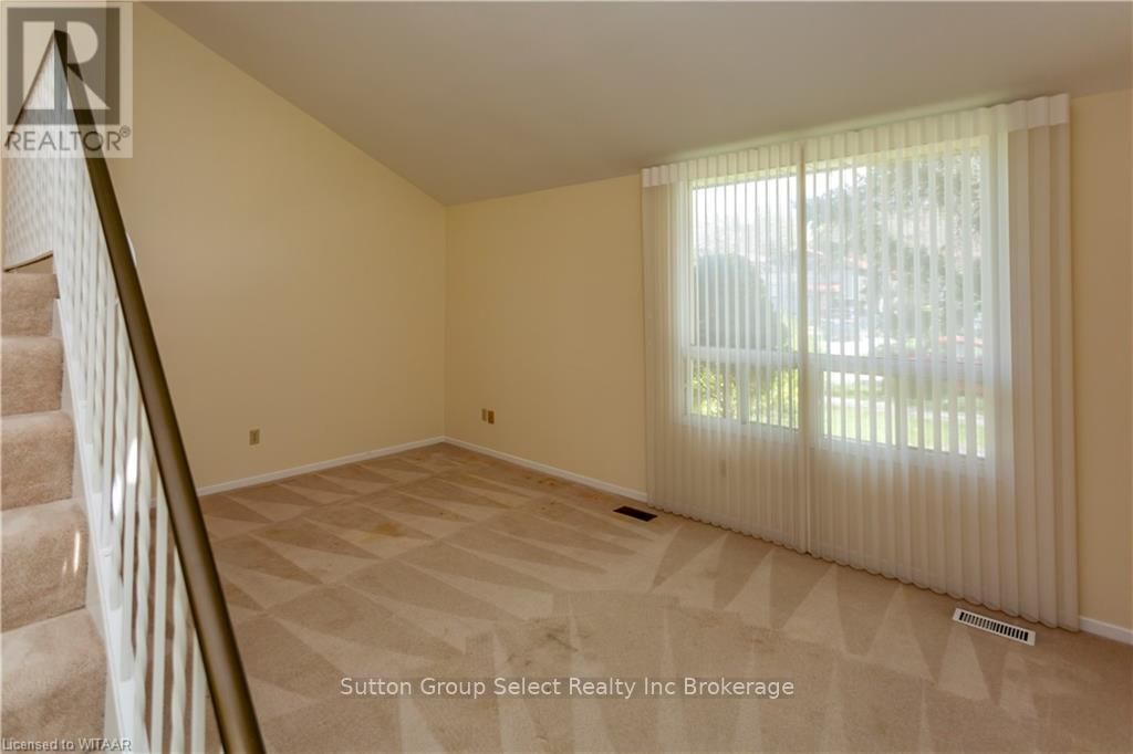 511 FERNDALE COURT Image 17