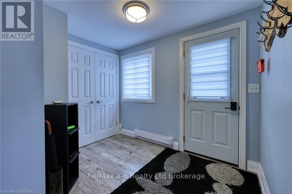 74 ERIE BOULEVARD Image 2