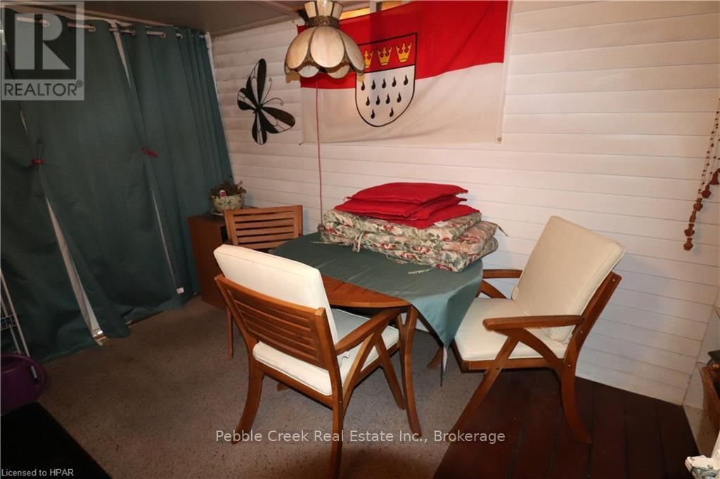 28 SUTTON DRIVE Image 22