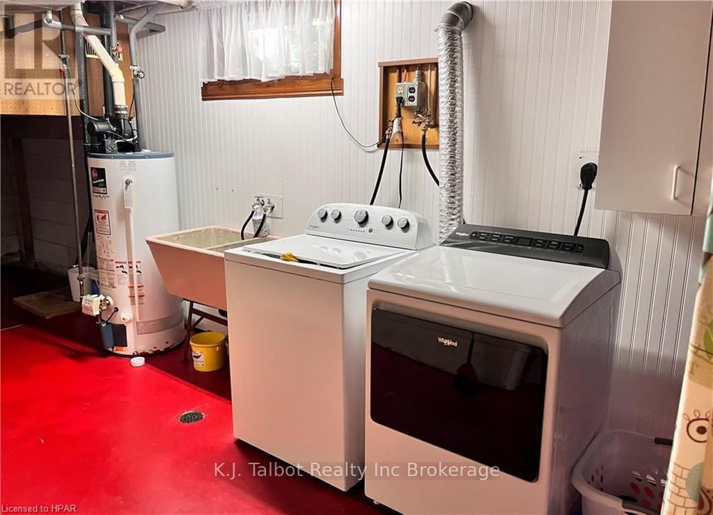 154 BLAKE STREET EAST Image 25