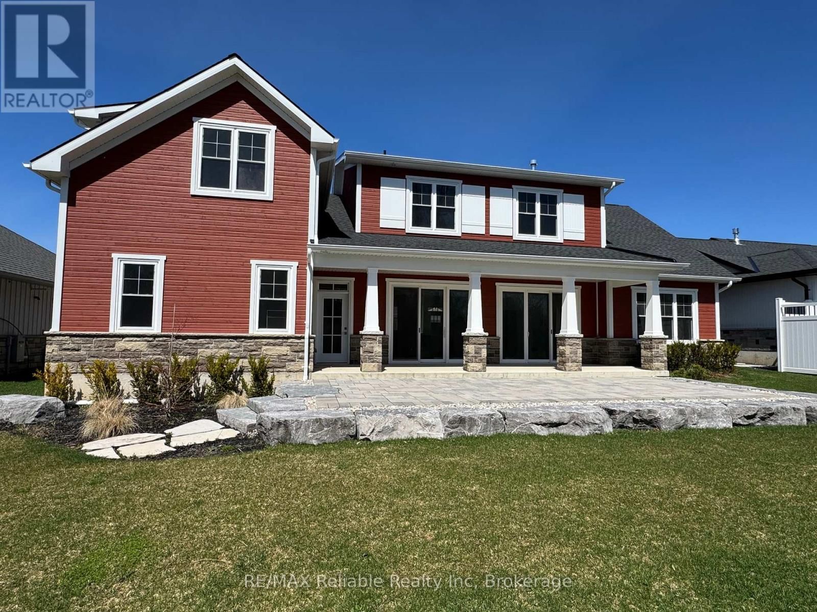 6 THIMBLEWEED DRIVE Image 10