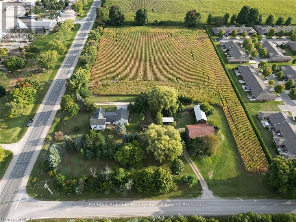 75551 BLUEWATER HIGHWAY Image 35