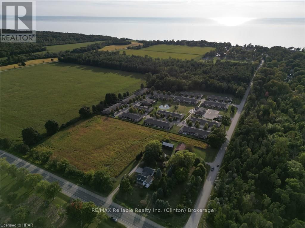 75551 BLUEWATER HIGHWAY Image 37