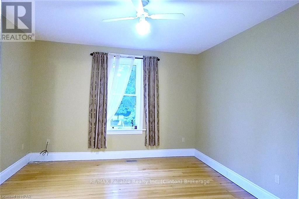 75551 BLUEWATER HIGHWAY Image 9