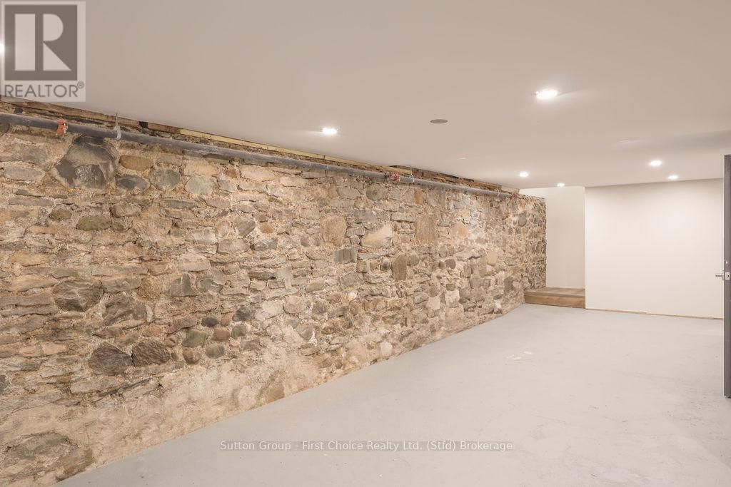 17 ONTARIO STREET Image 14