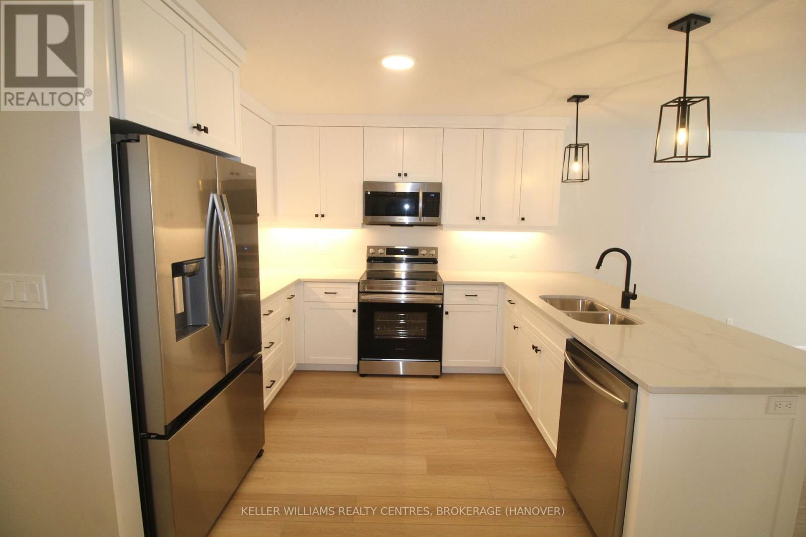 813 22ND AVENUE A Image 11