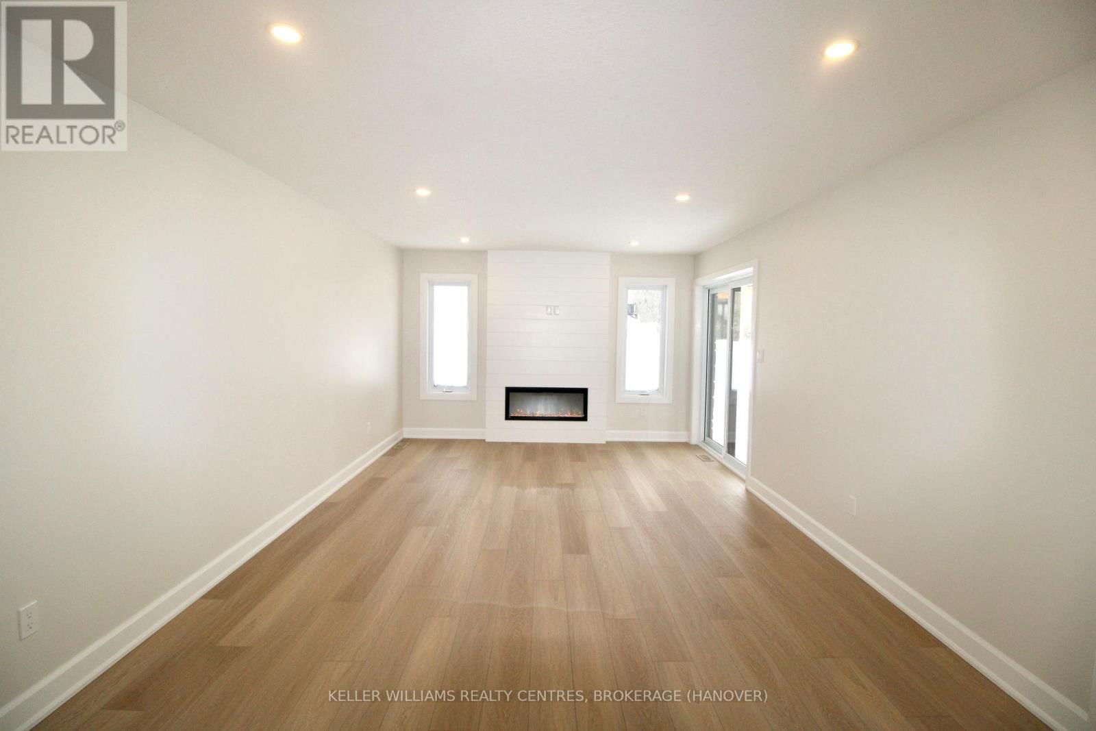 813 22ND AVENUE A Image 13
