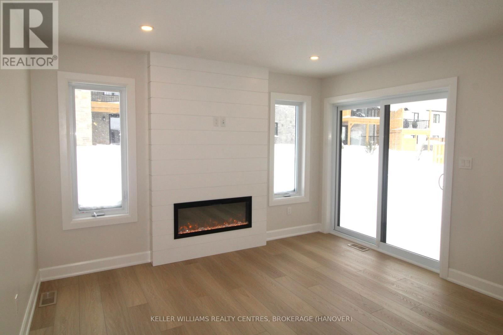813 22ND AVENUE A Image 14
