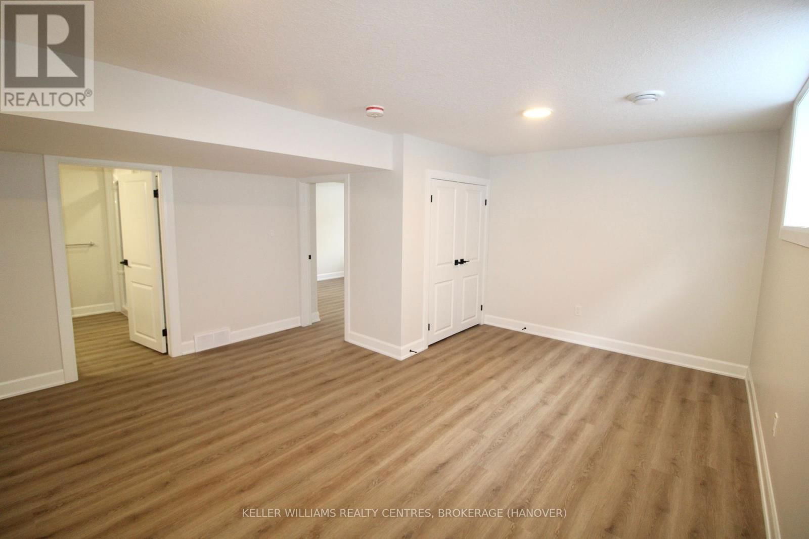 813 22ND AVENUE A Image 23