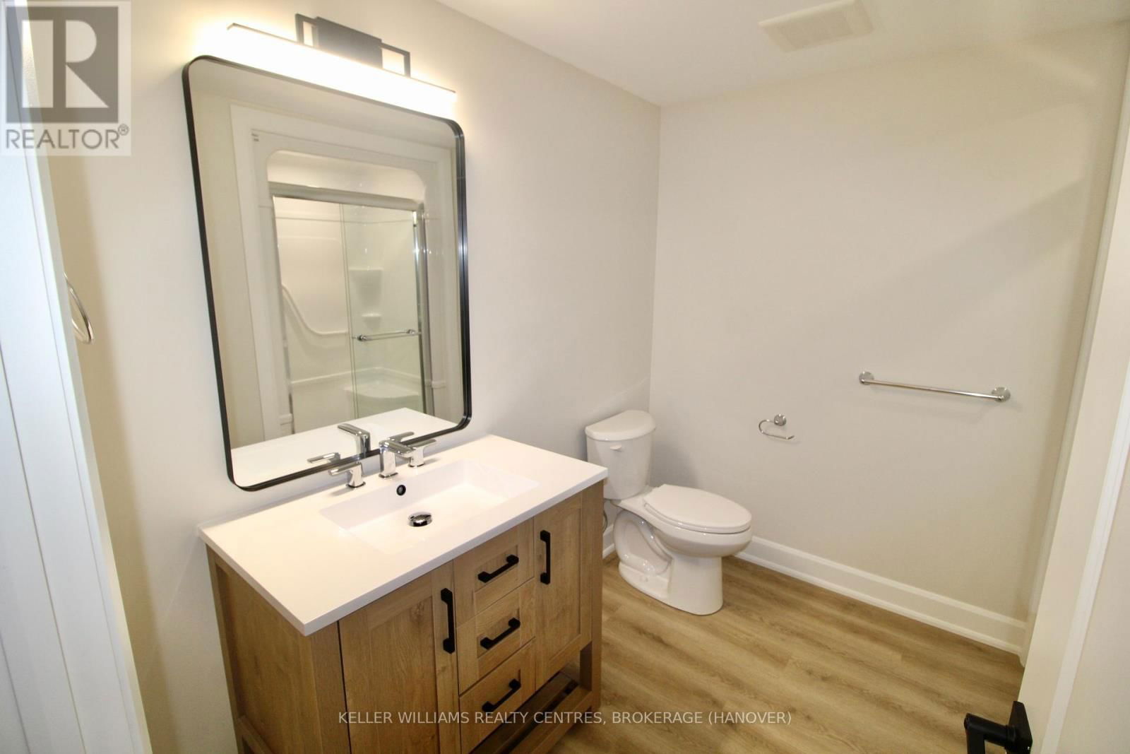 813 22ND AVENUE A Image 26