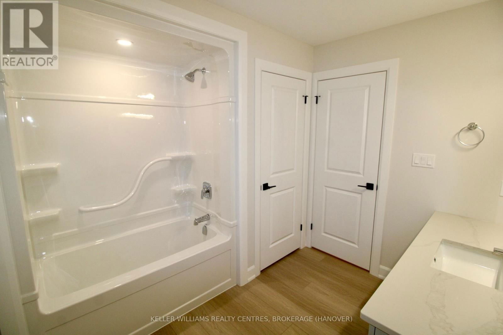 813 22ND AVENUE A Image 8